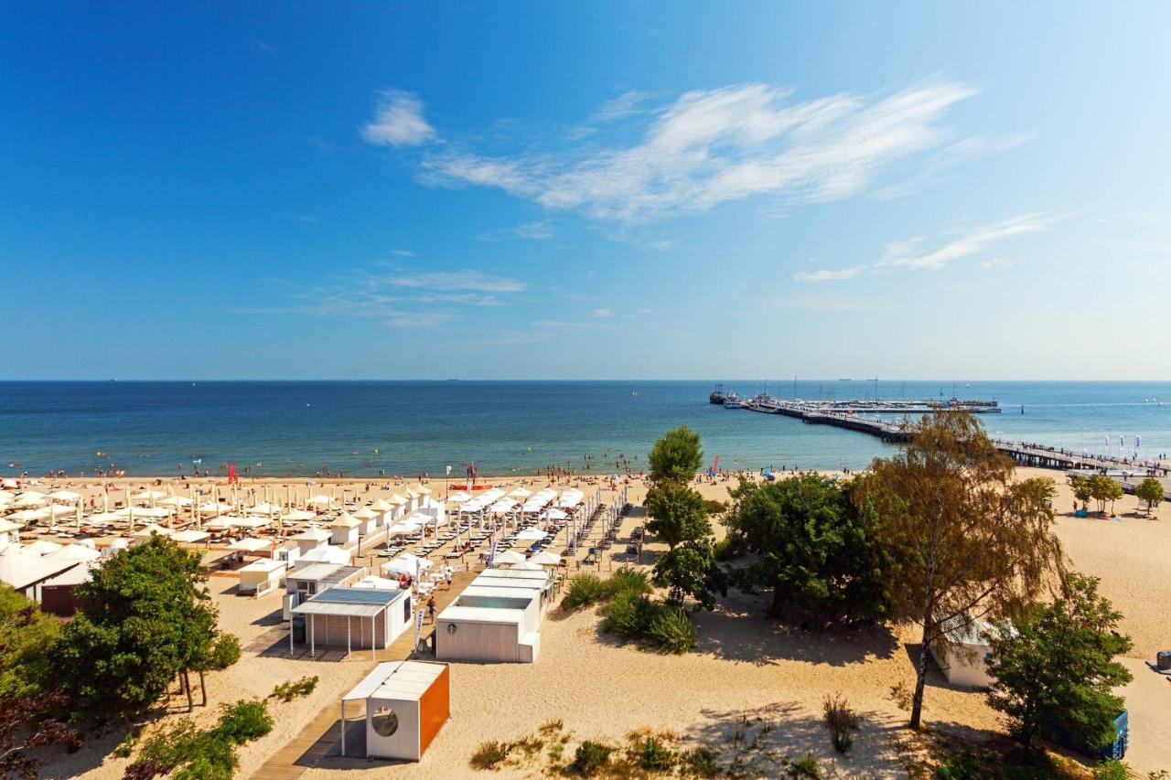 Sheraton Sopot Hotel Luaran gambar The beach at Pärnu